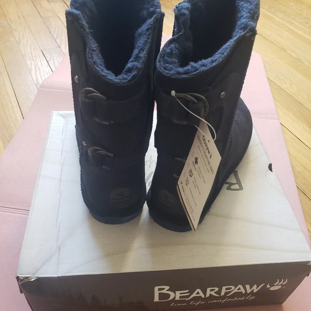 BearPaws Dark Blue Navy Suede Winter Boots Size 9 Womens NEW in Box